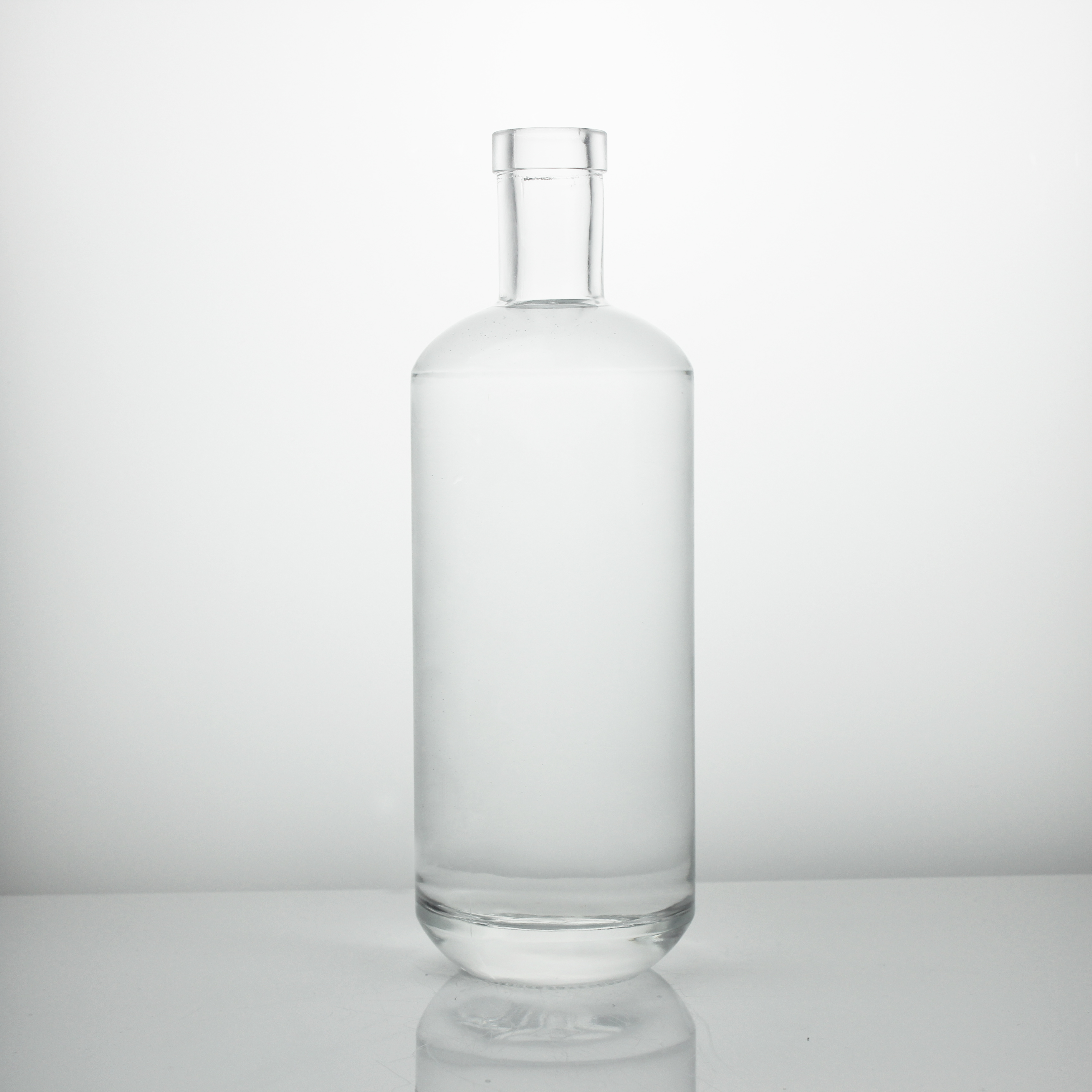 Liquor Clear Bottle Glass 750Ml For Whiskey/Vodka/Gin
