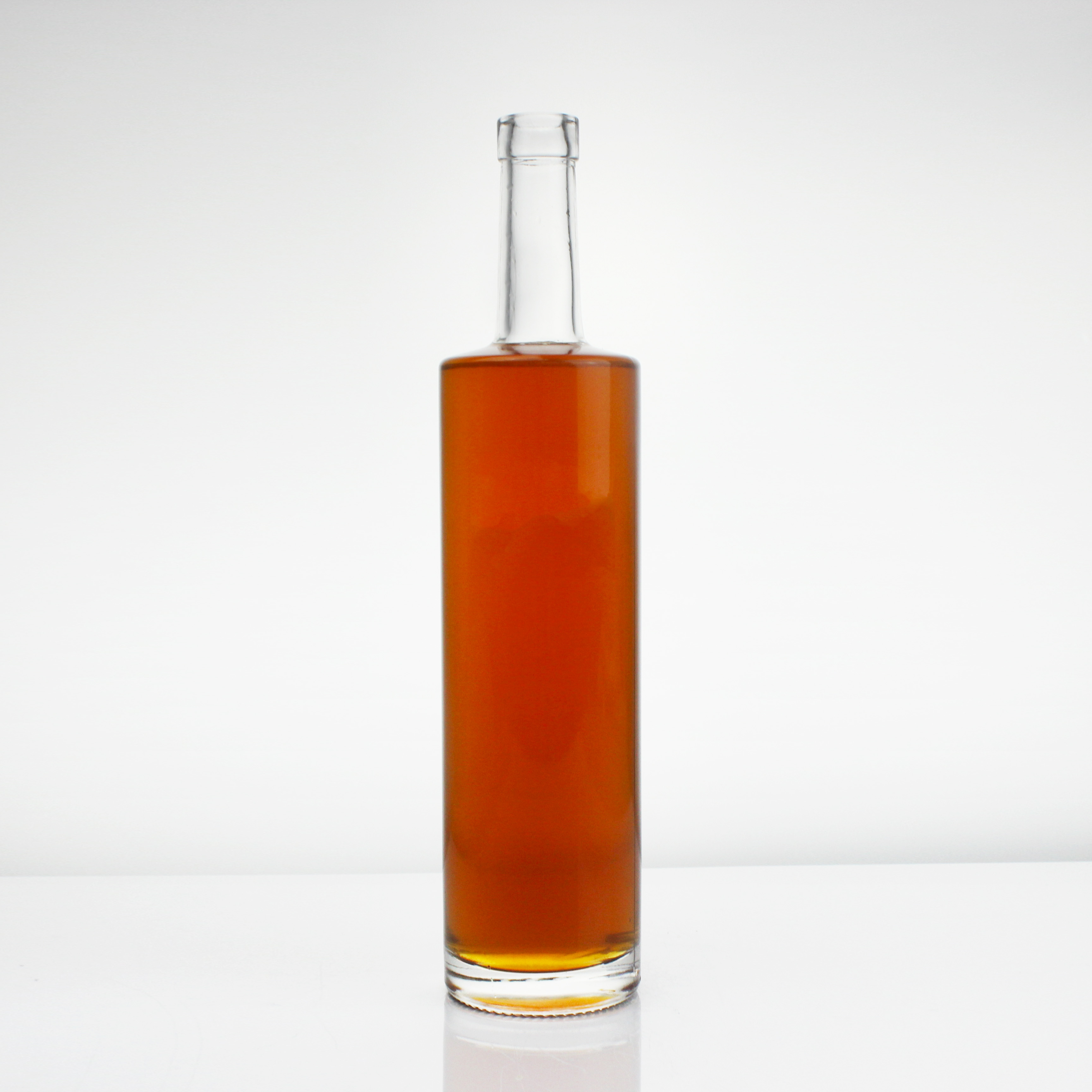 Hot Sale Basic 750ml Spirit Glass Bottle